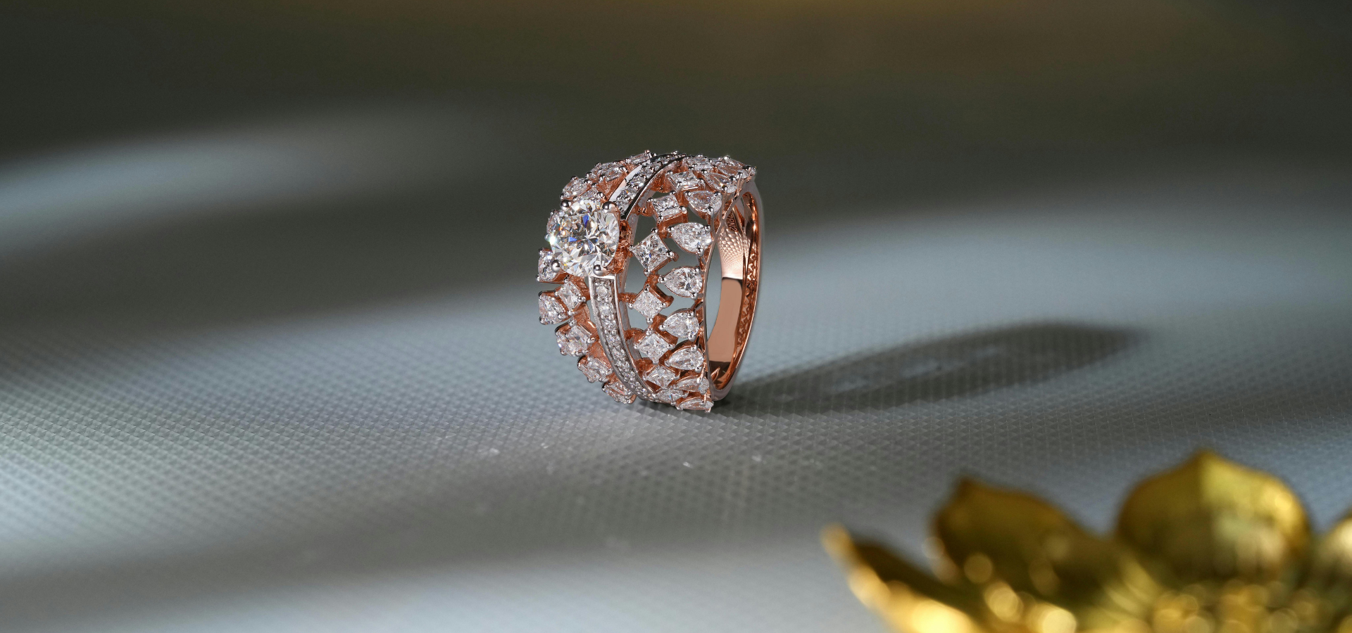 slider image slider_item_RqrLyX