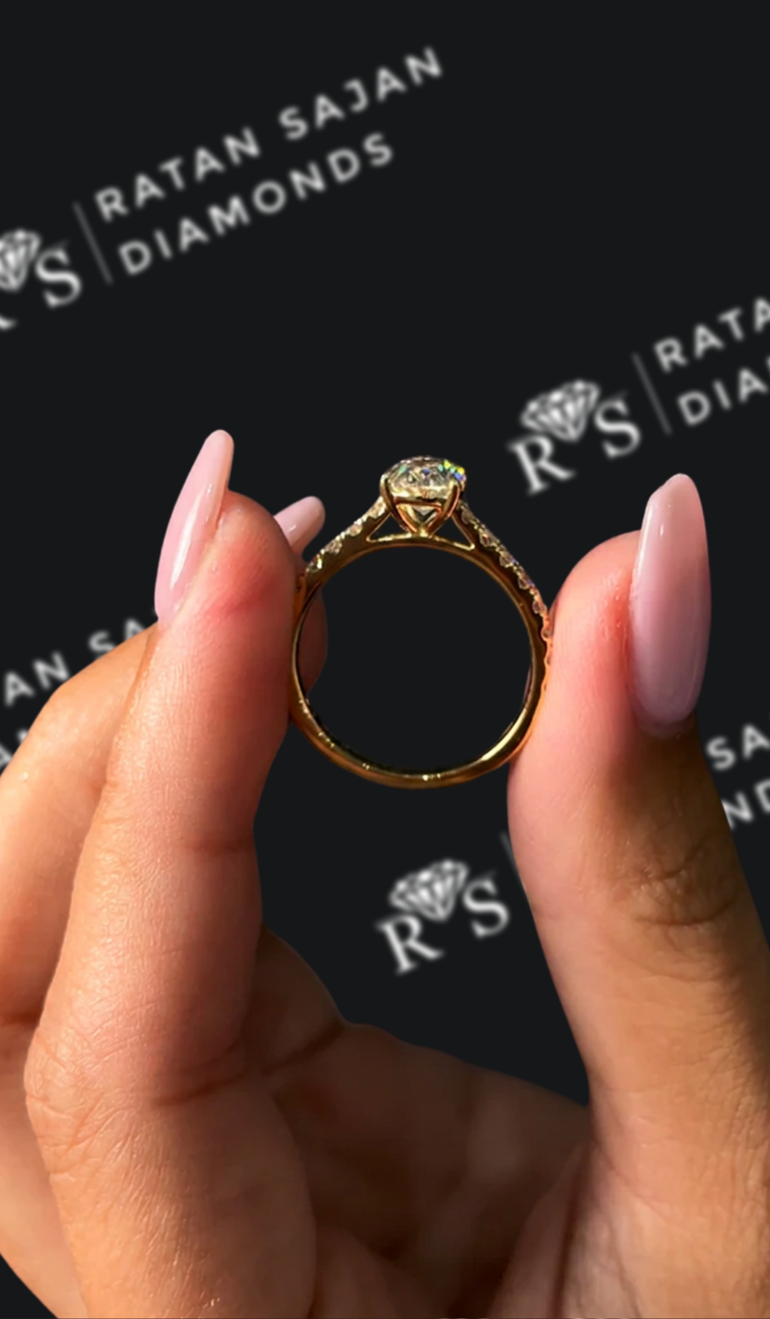 1 Carat Diamond Band Engagement Ring - Oval Diamond