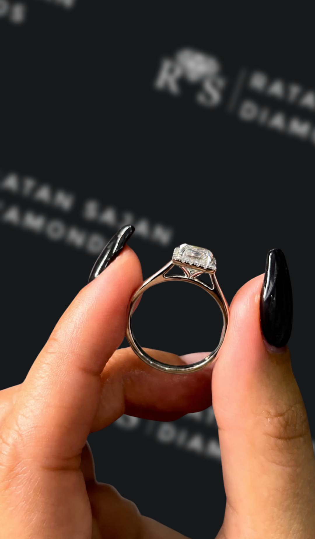 1 Carat Princess Halo Engagement Ring