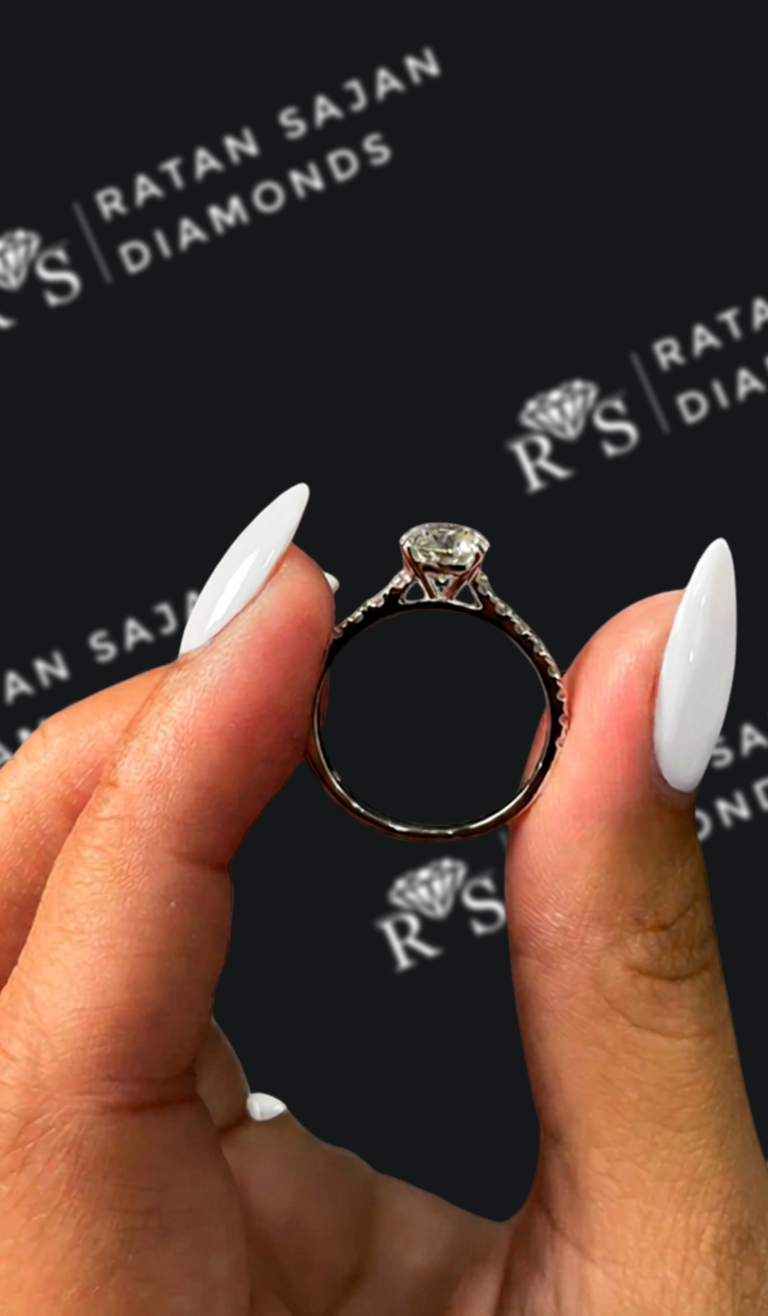 1 Carat Diamond Band Engagement Ring - Round Diamond