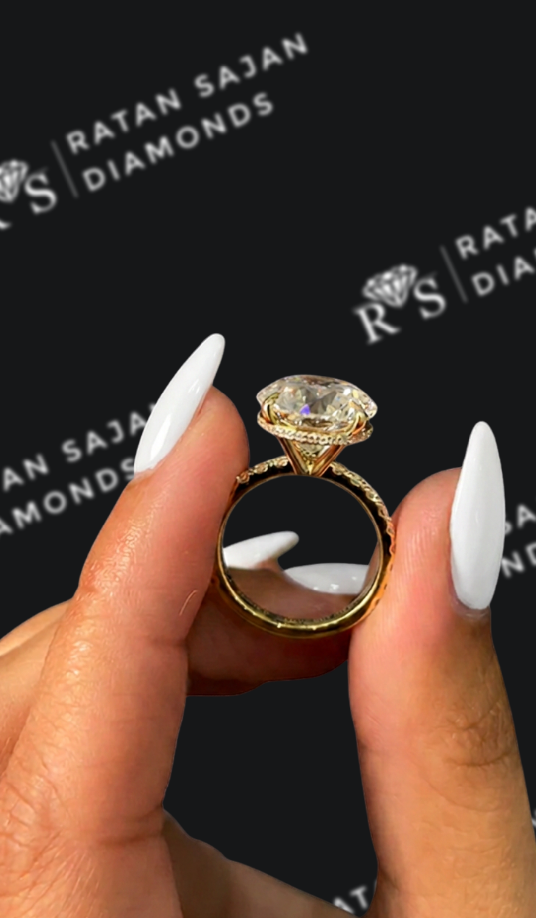 6 Carat Diamond Band Engagement Ring - Round Diamond