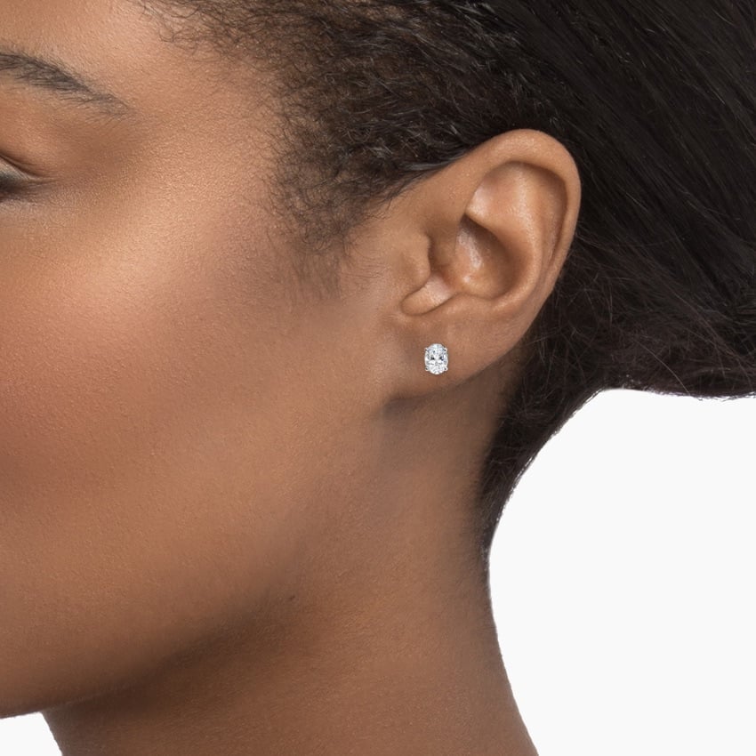 Oval Cut Natural Diamond Diamond Stud Earrings White Gold 18k