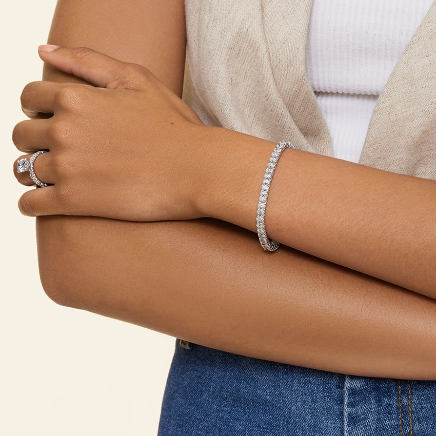 Oval Diamond Tennis Bracelet in 14K White Gold
