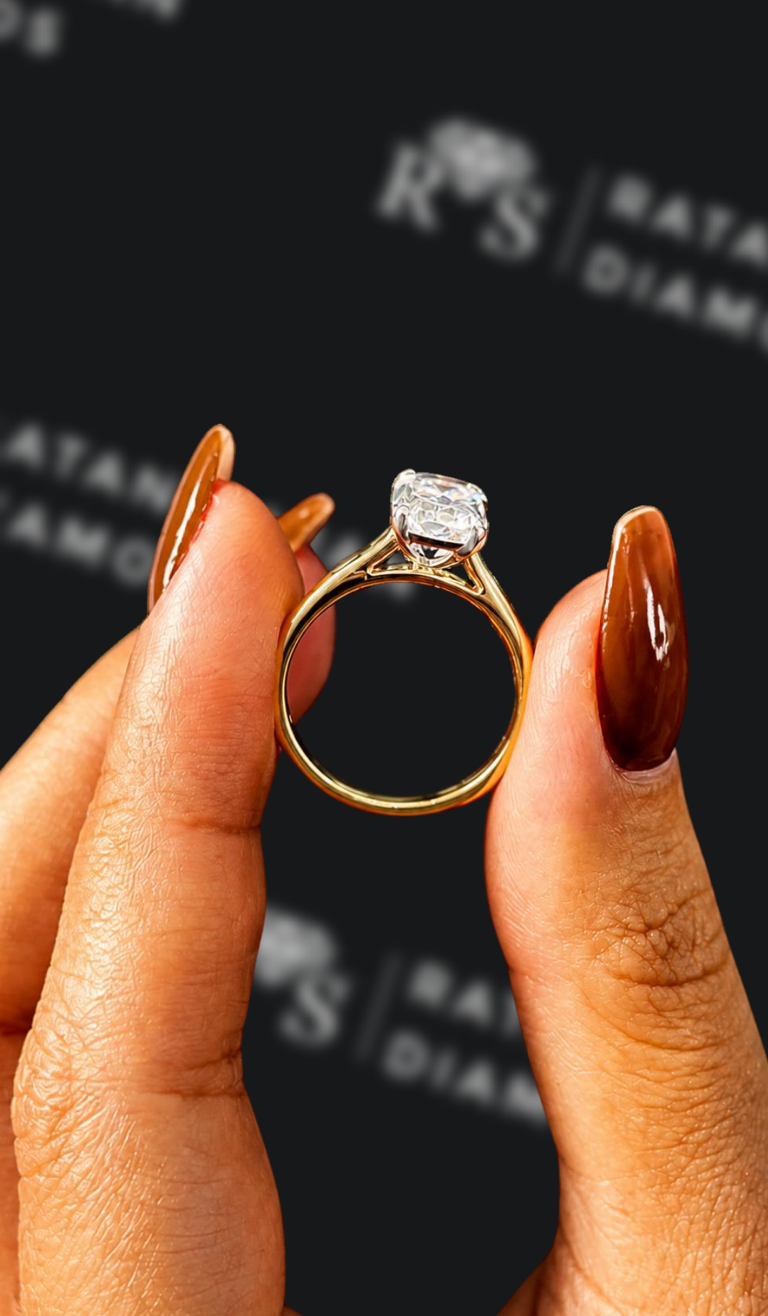 1.5 Carat Solitaire Engagement Ring - Radiant Diamond